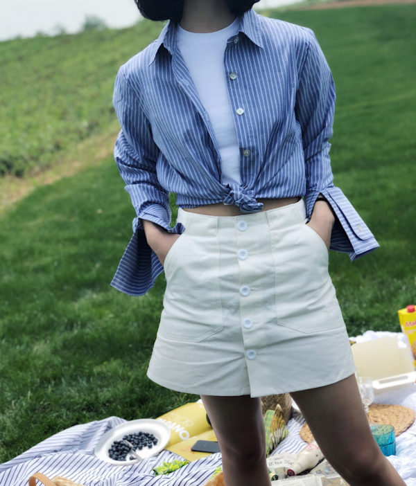 [ FROM ] White Button-Front Mini Skirt